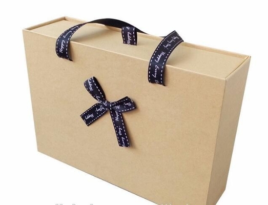 De douane drukte luxe zwart document karton die het magnetische vakje van de kledingsgift met lint, Document het Vakje van de Chocoladegift vouwen voor