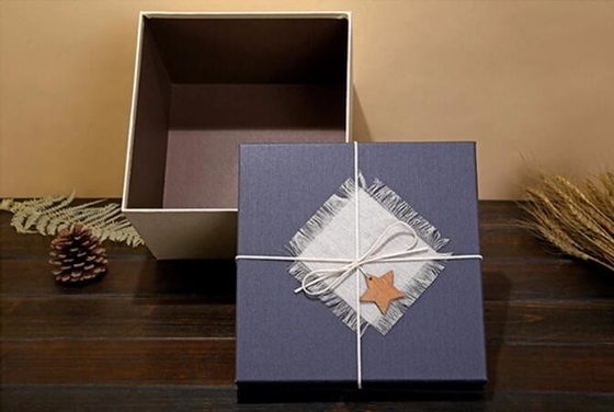 Douane Logo Luxury Packing Paper Box voor Horloge/Schoen/Theezakjes, het document van de het Boekvorm van de Papieren zakdoekjekleding Verpakkende vakjes pac