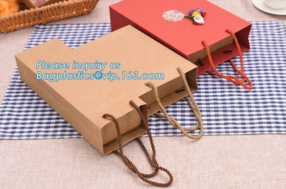 Maakte het luxe Aangepaste Goud Druk van de Embleem de volledige die kleur door 250gsm C1S Art Gift Shopping Paper Bag met Lintboog Han wordt gemaakt in reliëf