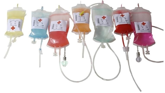Het vampierbloed doet van de het vruchtensapdrank van de drankzak de verpakkende zak, Halloween-Partij voor van de de Drankzak van de Bloedenergie Dubbele Haven IV in zakken