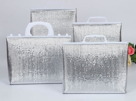 handvatdrager, de zak van de de aluminiumfolielunch van het Thermische Isolatievoedsel voor Japanse markt, zak F van de lunch de thermische koelere isolatie