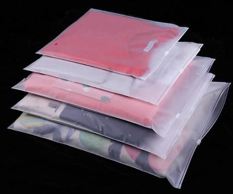 ontruimen de plastic kosmetische zakken van de schuifritssluiting, van de de zakschuif van pvc Zip lockkk van de Leveringsdouane van het de ritssluitings plastic kledingstuk de t-shirtzakken,